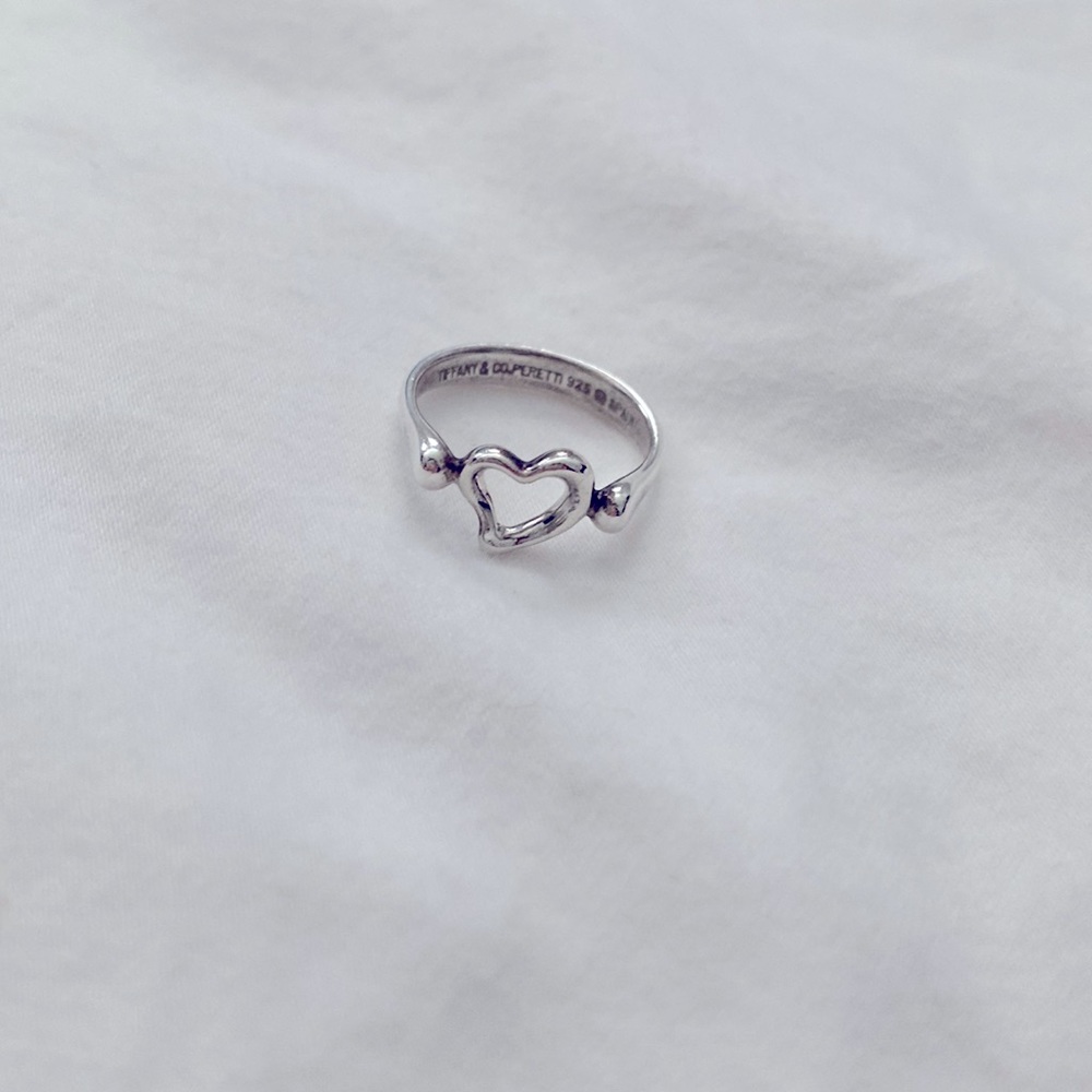 Tiffany & Co Elsa Peretti Open Heart ring